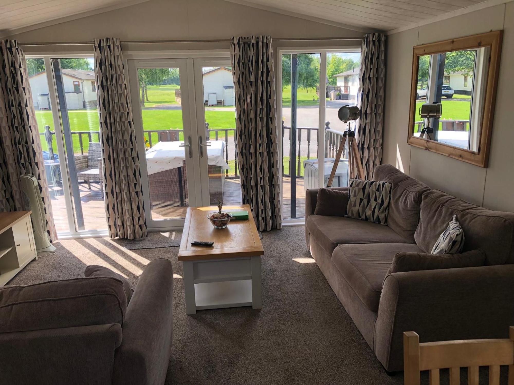 Bumblebee Lodge Tydd St. Giles ภายนอก รูปภาพ